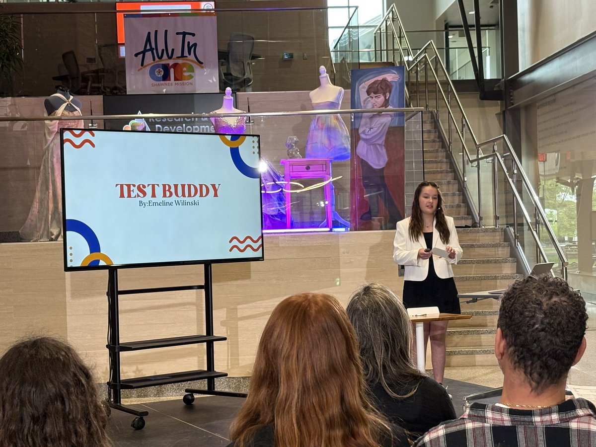 Indian Hills tweet media