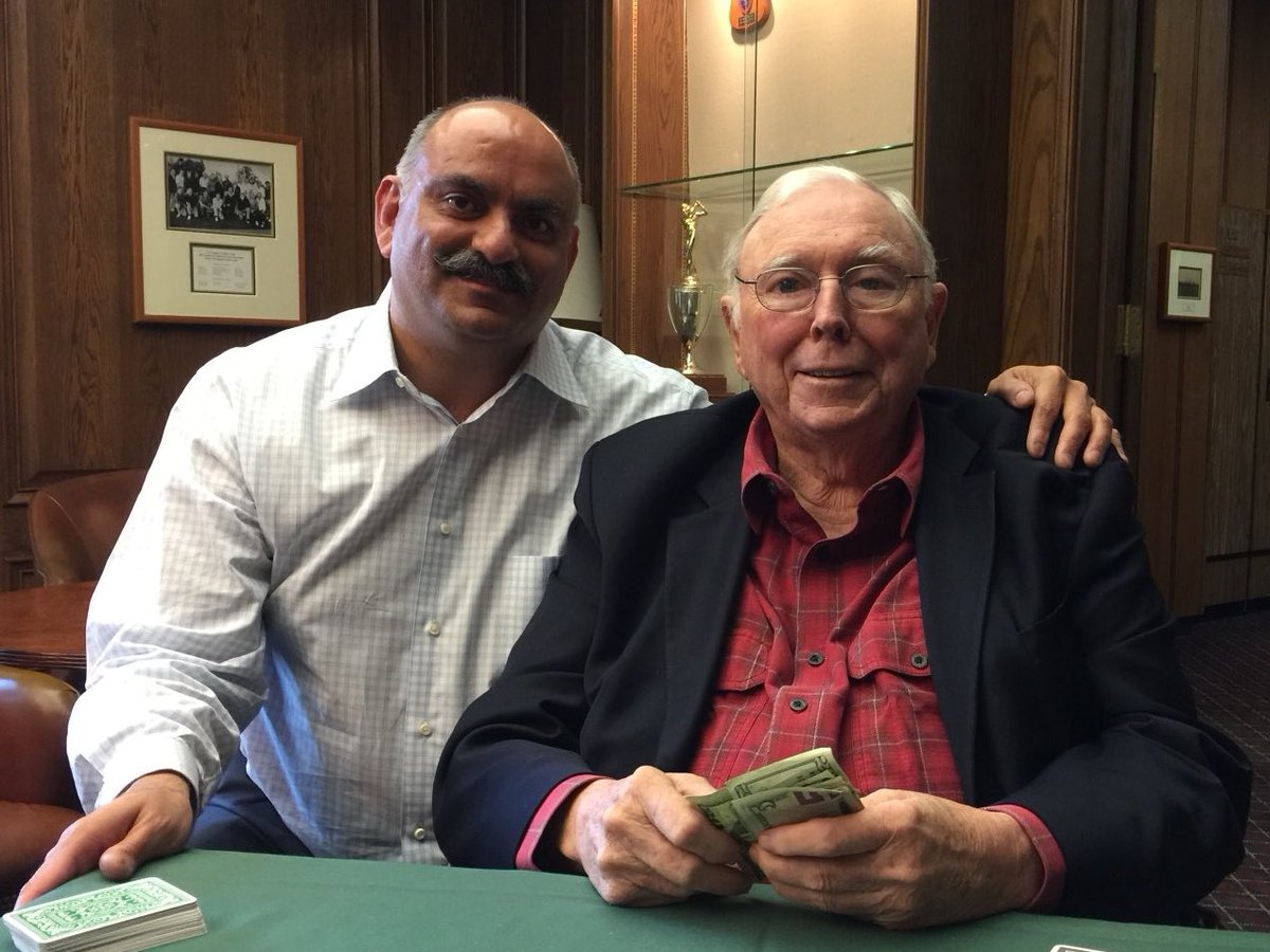 thexcapitalist's tweet image. Mohnish Pabrai turned $1 million into $600 million in 10 years.
Even Charlie Munger gave him money to manage.
His strategy is simple ⎯ buy companies that can build new businesses. He calls this "spawner strategy."
Here's his updated philosophy: 🧵