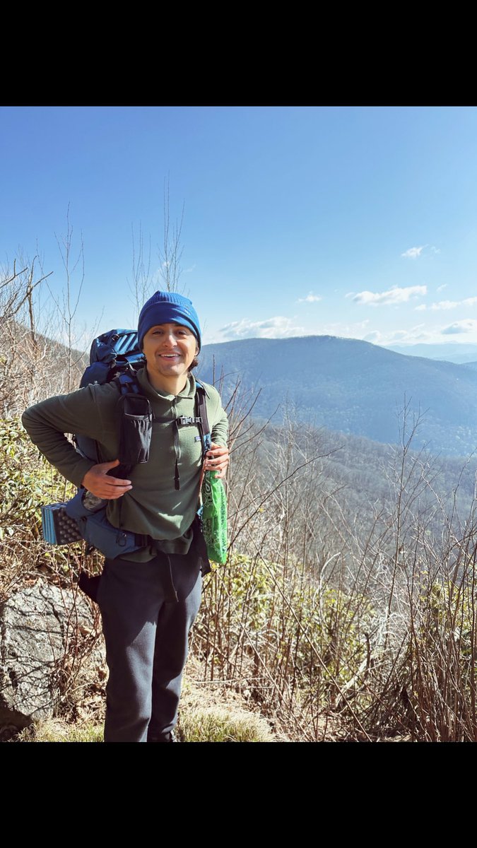 SasukeAvenges's tweet photo. Officially been hiking the Appalachian trail for a month and two days 🧡🏕  

#appalachiantrail #thruhiker https://t.co/8UtGyfq1Dv