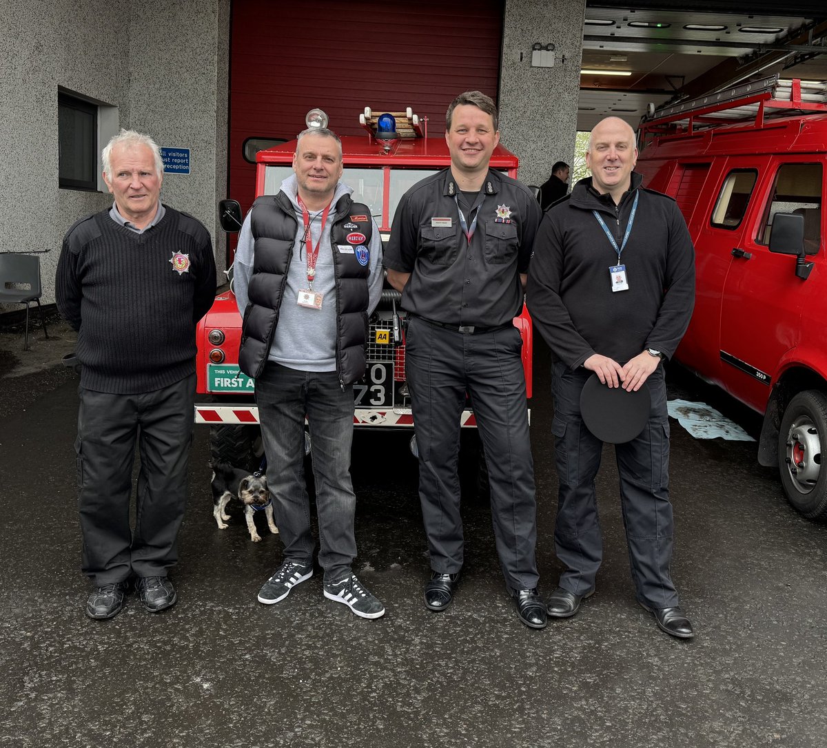 DACO_OpsDel's tweet image. Great to catch up with fellow @sfrs_fst Trustees @Rodmack20 and @kennyStark6089 earlier today, and meet some of the amazing volunteers raising vital funds for the charity at Bellshill and @scotfiredouglas Community Fire Stations.

Two fantastic open day events.
