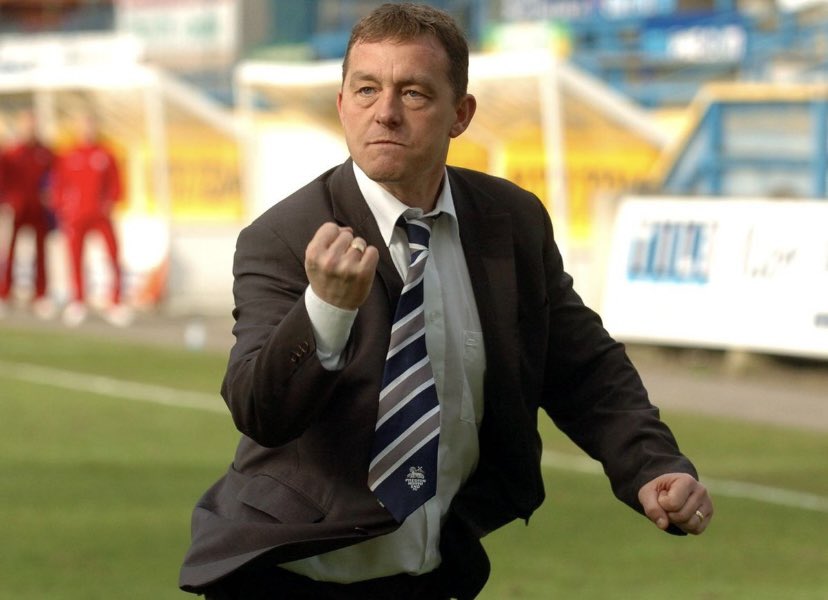 It’s now or never Craig - make the call. #PNEFC