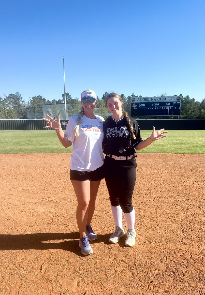 Congratulations to Excel Elite 18u Marshall player Aubrey Litton on her Verbal Commitment to play at Angelina College!!