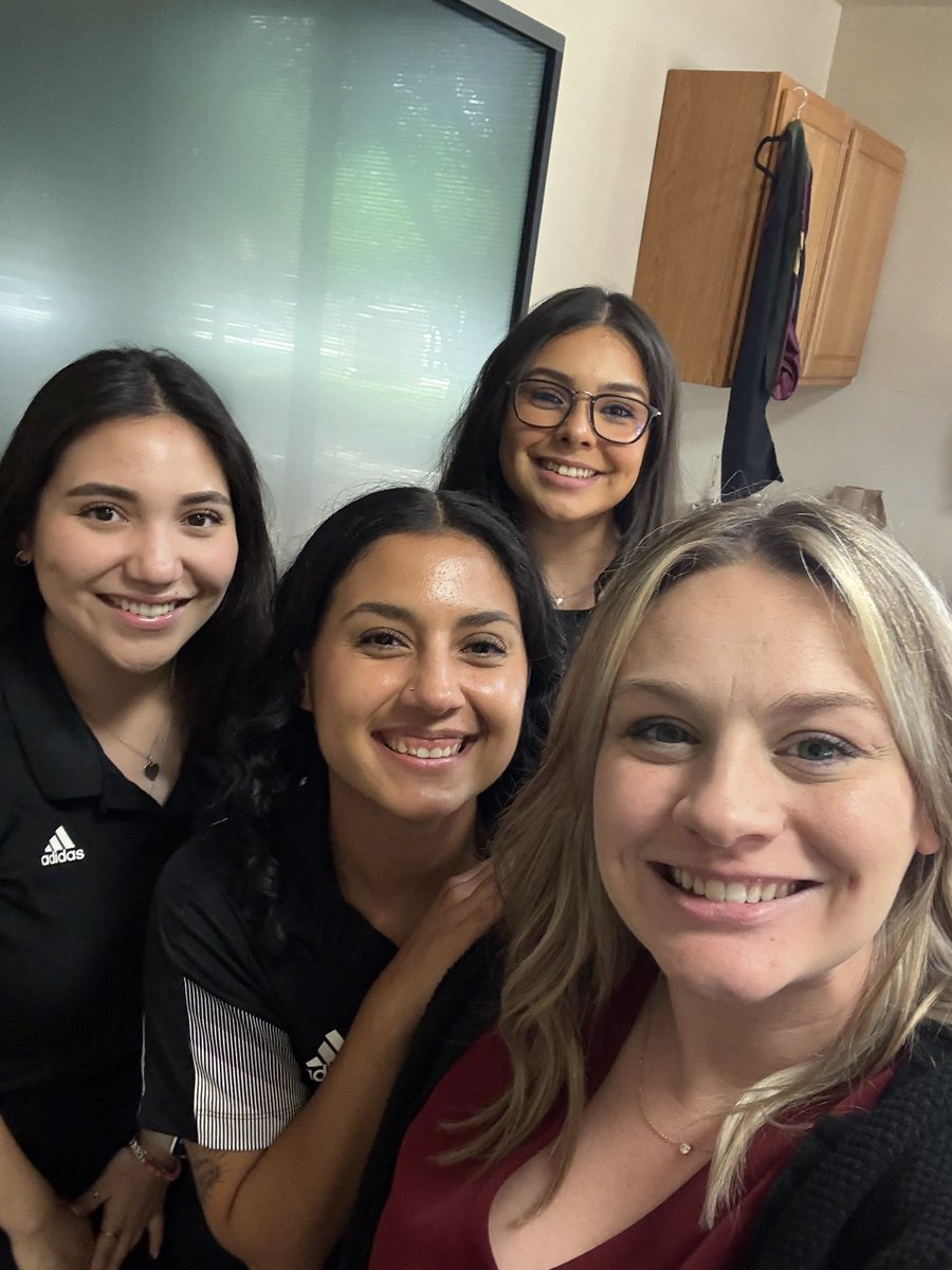 Lemme brag about my awesome students that presented their research yesterday at the HHP Scholar’s Day event. Love to see them grow, learn, and be recognized for all their hard work. BUT it’s like so weird how they keep graduating and I stay exactly the same…