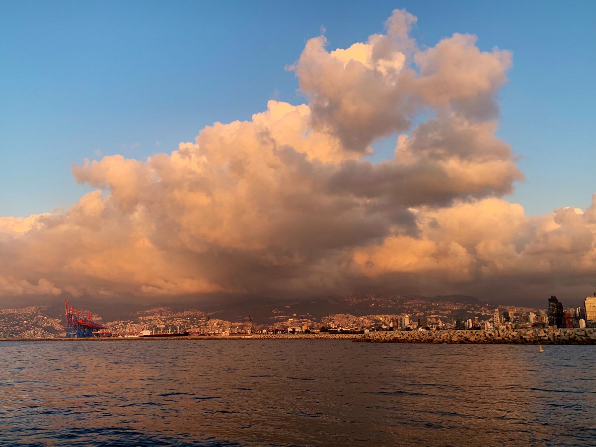serena_sal's tweet photo. Where I can breatheโฆ
#mysea
#mysunset https://t.co/Lyvad9EEbb