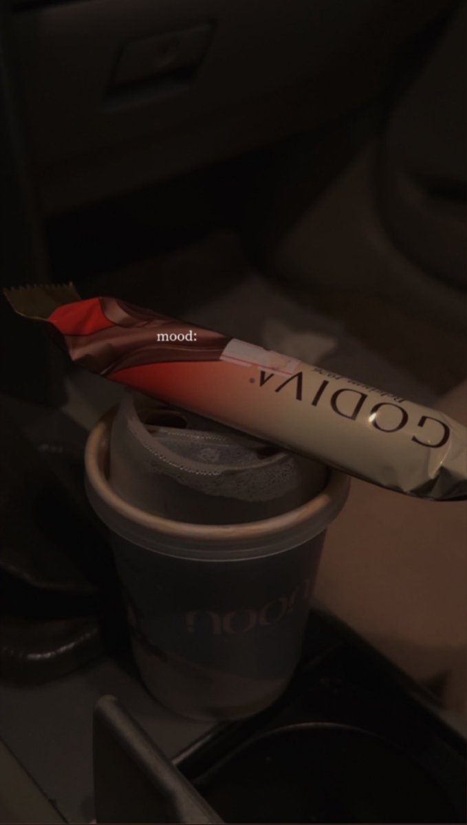 جبرنا الزمان الشين للحزن والتفكير 
وخلا القلوب من الهواجيس مرتاعه