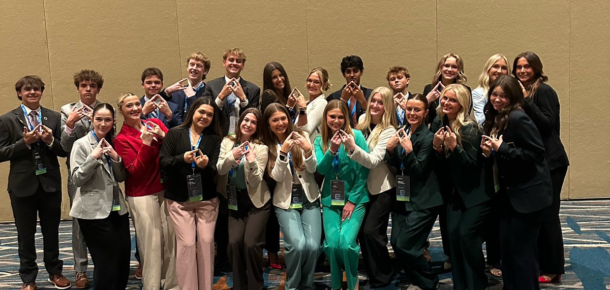 Francis Howell DECA tweet media