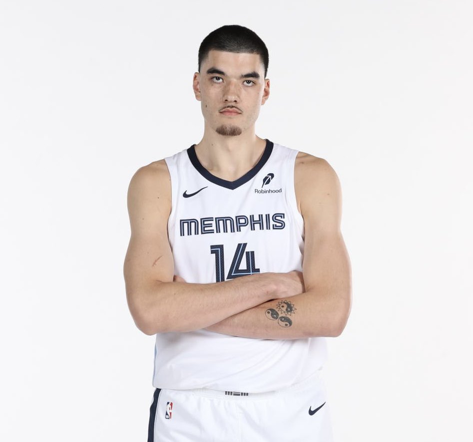 EdeyMuse tweet media