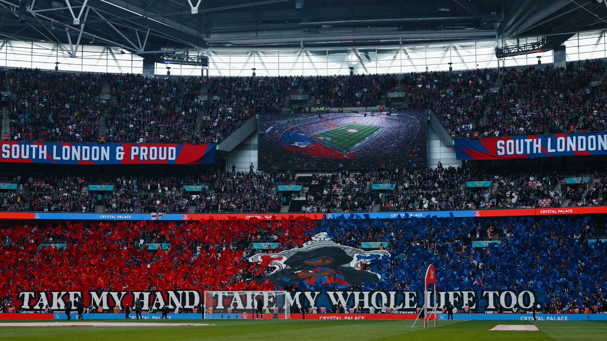 mjginge's tweet image. What a day out man up the fucking palace