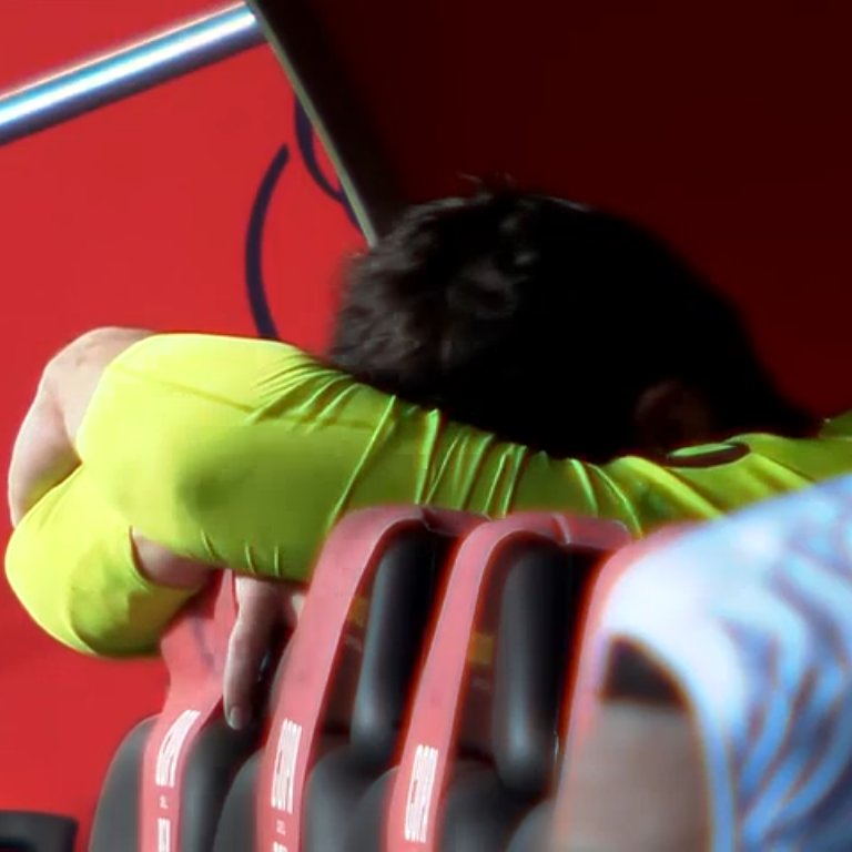 SeputarMadrid's tweet photo. Thibaut Courtois broke into tears after the final whistle was blown. One bad game doesn’t erase the hundreds of saves he’s made to keep this team’s ass relevant. https://t.co/G4rWzg27HS