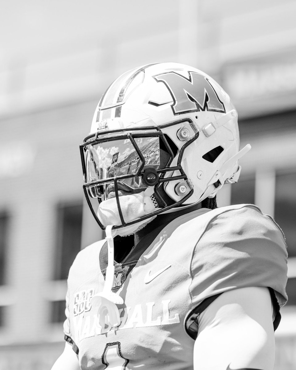 Next Year I’m Walking That Stage 🤝🏾

Jim Thorpe Loading…….🦬