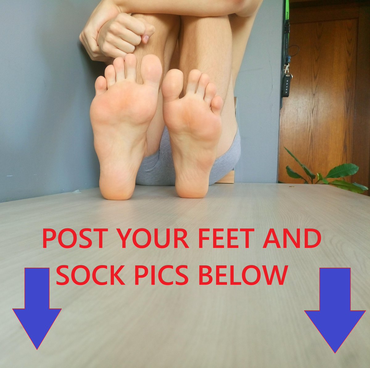 MaleFeetSoxSneax tweet media