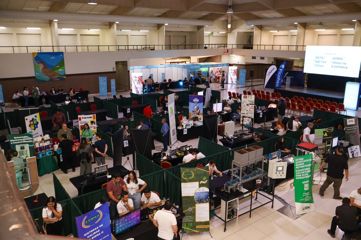 BazarDelSabado1's tweet photo. 🚀 ¡Tenemos ganador en el #BazarTech! 🎉
Nuestro panel de jueces evaluó cada propuesta con detalle, y hoy celebramos al emprendimiento Luna Tech, que se lleva el capital semilla de L25,000. 💸
Gracias a todos los participantes por su pasión e innovación🙌 https://t.co/1rzg1nuaTr