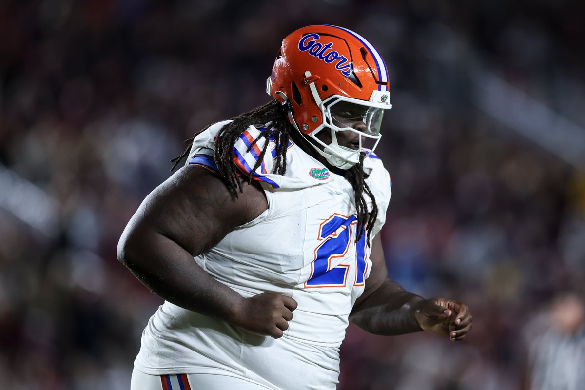Graham Hall (@grahamhall) on Twitter photo Former Florida defensive lineman Desmond Watson is headed to his hometown Tampa Bay Buccaneers as an undrafted free agent, according to <a href="/gregauman/">Greg Auman</a>.
STORY:
247sports.com/college/floridโฆ Former Florida defensive lineman Desmond Watson is headed to his hometown Tampa Bay Buccaneers as an undrafted free agent, according to <a href="/gregauman/">Greg Auman</a>.
STORY:
247sports.com/college/floridโฆ