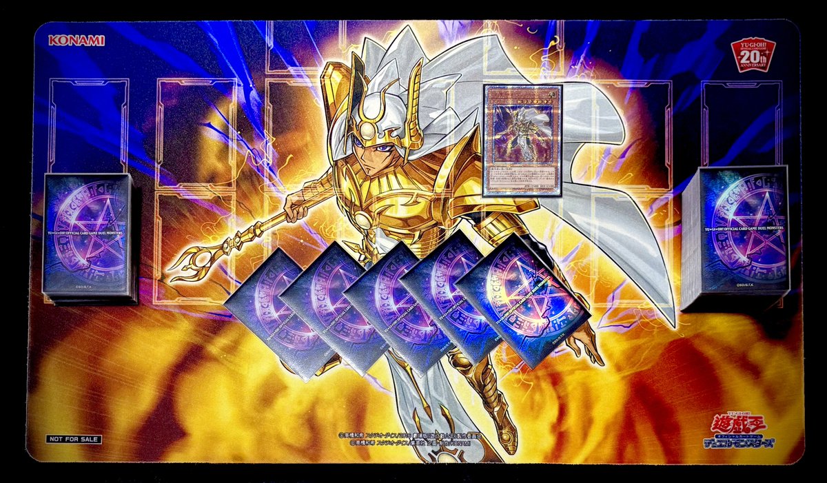 ycsj魔導陣のスリーブどのプレイマットで使おうかな☺️ このスリーブ