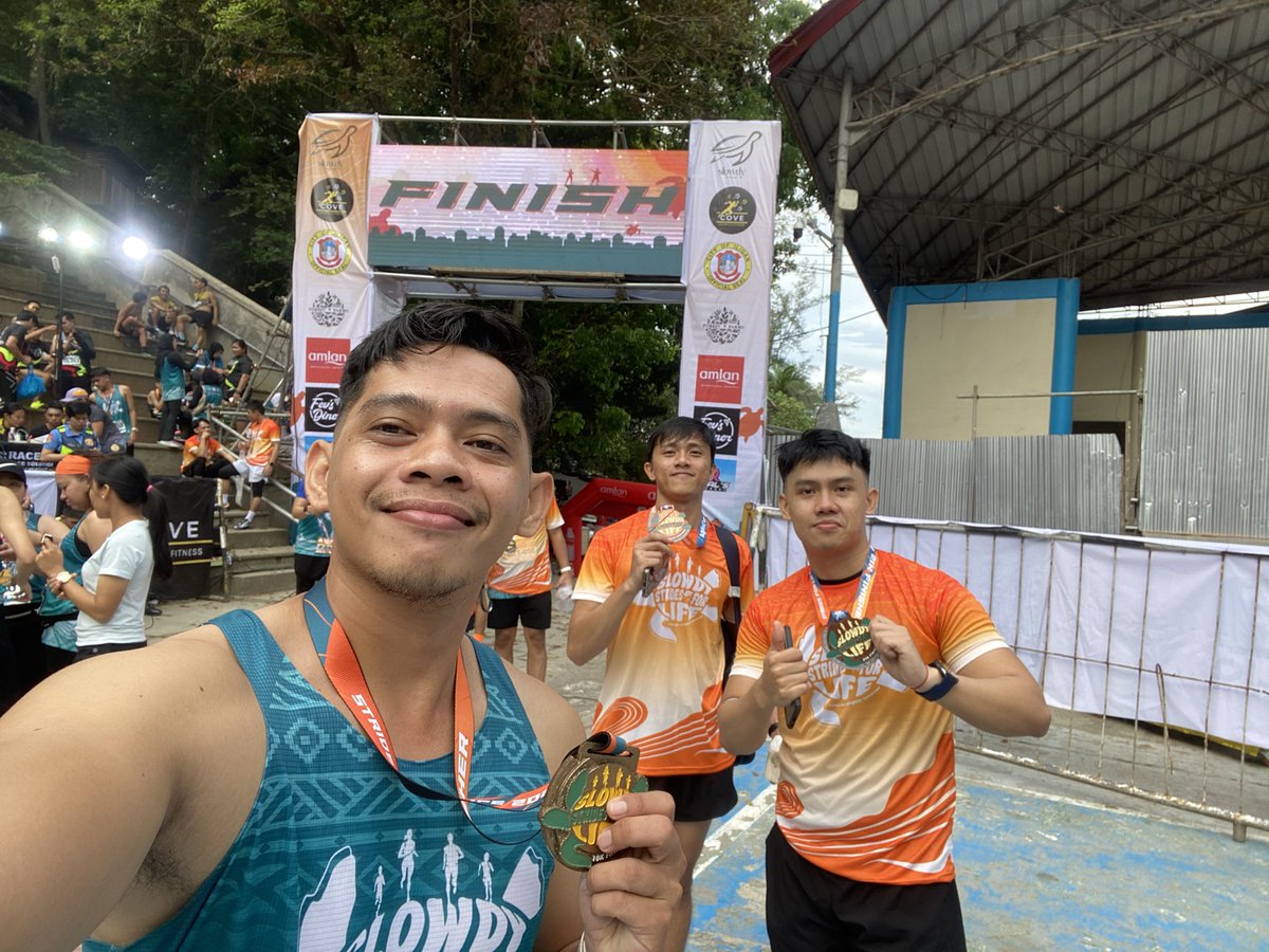 callme_jam95's tweet image. In a fitness enthusiasts era. 
10km and 21km finishers at slowdy strides for LIFE. #Iligancity #funrun