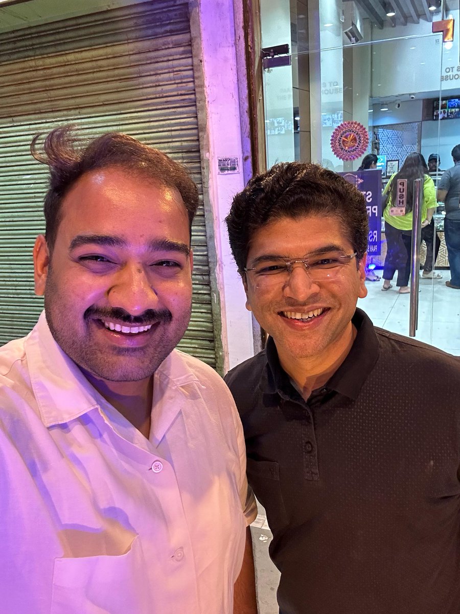 Deep Gadkari (@deepgadkari) on Twitter photo Had an awesome meet with <a href="/akashbnsal/">Akash Bansal</a> , what a guy a go getter with an eye for aesthetics, pretty sure yeh banda fodne wala hai. Also had great dinner at <a href="/ganeshunwired/">Ganesh Sonawane</a> favourite Ikk panjab CP. Dal makhani highly recommended. Wrapped up with one of the best maghai paan at Pandey Had an awesome meet with <a href="/akashbnsal/">Akash Bansal</a> , what a guy a go getter with an eye for aesthetics, pretty sure yeh banda fodne wala hai. Also had great dinner at <a href="/ganeshunwired/">Ganesh Sonawane</a> favourite Ikk panjab CP. Dal makhani highly recommended. Wrapped up with one of the best maghai paan at Pandey