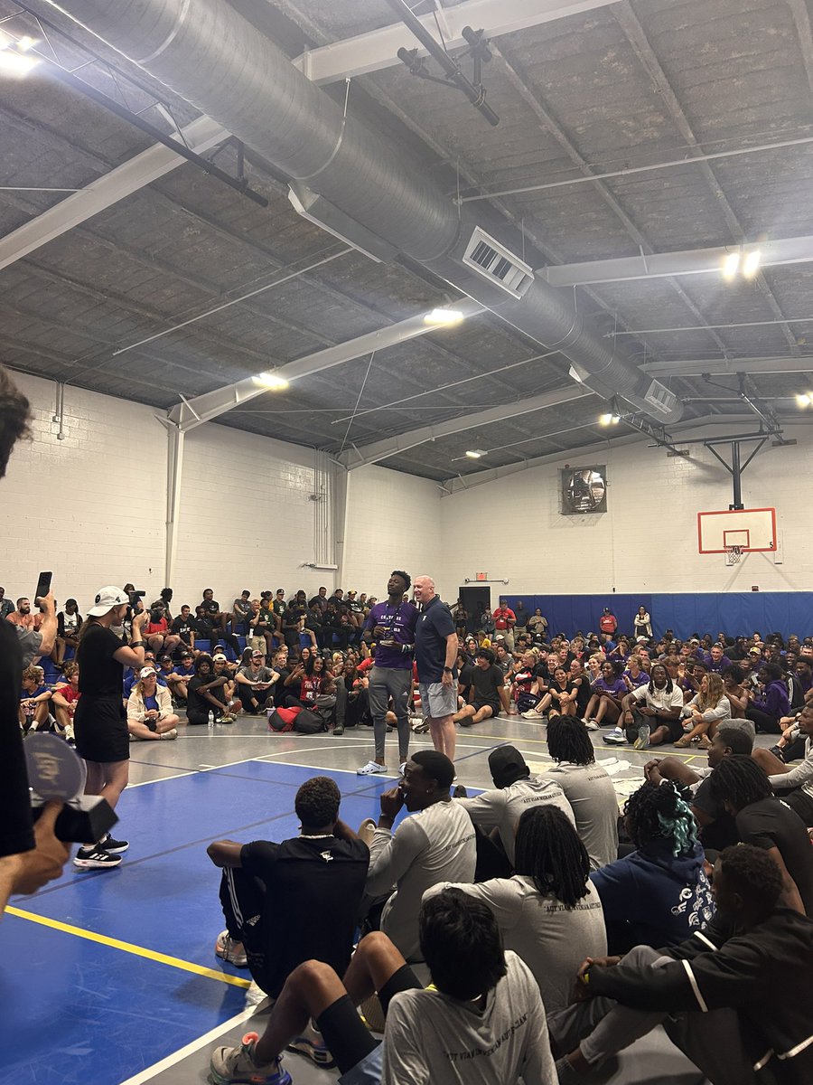 JennBellAD's tweet image. Congrats to Ruth for winning the Elite 23 Award, Devron for winning Athlete of the Year, soooo many individuals/groups for their podium finishes &amp;amp; our @valkyries_wxctf &amp;amp; @Valkyries_MXCTF teams for their 2nd (men) &amp;amp; 3rd (women) place finishes! So proud of everyone! #GoValkyries