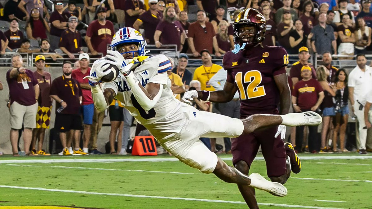 Harrison Glaser (@nyjetstfmedia) on Twitter photo The #Jets are signing Kansas WR Quentin Skinner as a UDFA, per <a href="/Schultz_Report/">Jordan Schultz</a>
Skinner is 6'5" & 195 lbs. He averaged 22.3 YPC in 2024, which ranked 3rd in all of college football 👀
In 2023 he averaged 20.2 YPC, which ranked 7th in all of college football
Thoughts❓ The #Jets are signing Kansas WR Quentin Skinner as a UDFA, per <a href="/Schultz_Report/">Jordan Schultz</a>
Skinner is 6'5" & 195 lbs. He averaged 22.3 YPC in 2024, which ranked 3rd in all of college football 👀
In 2023 he averaged 20.2 YPC, which ranked 7th in all of college football
Thoughts❓