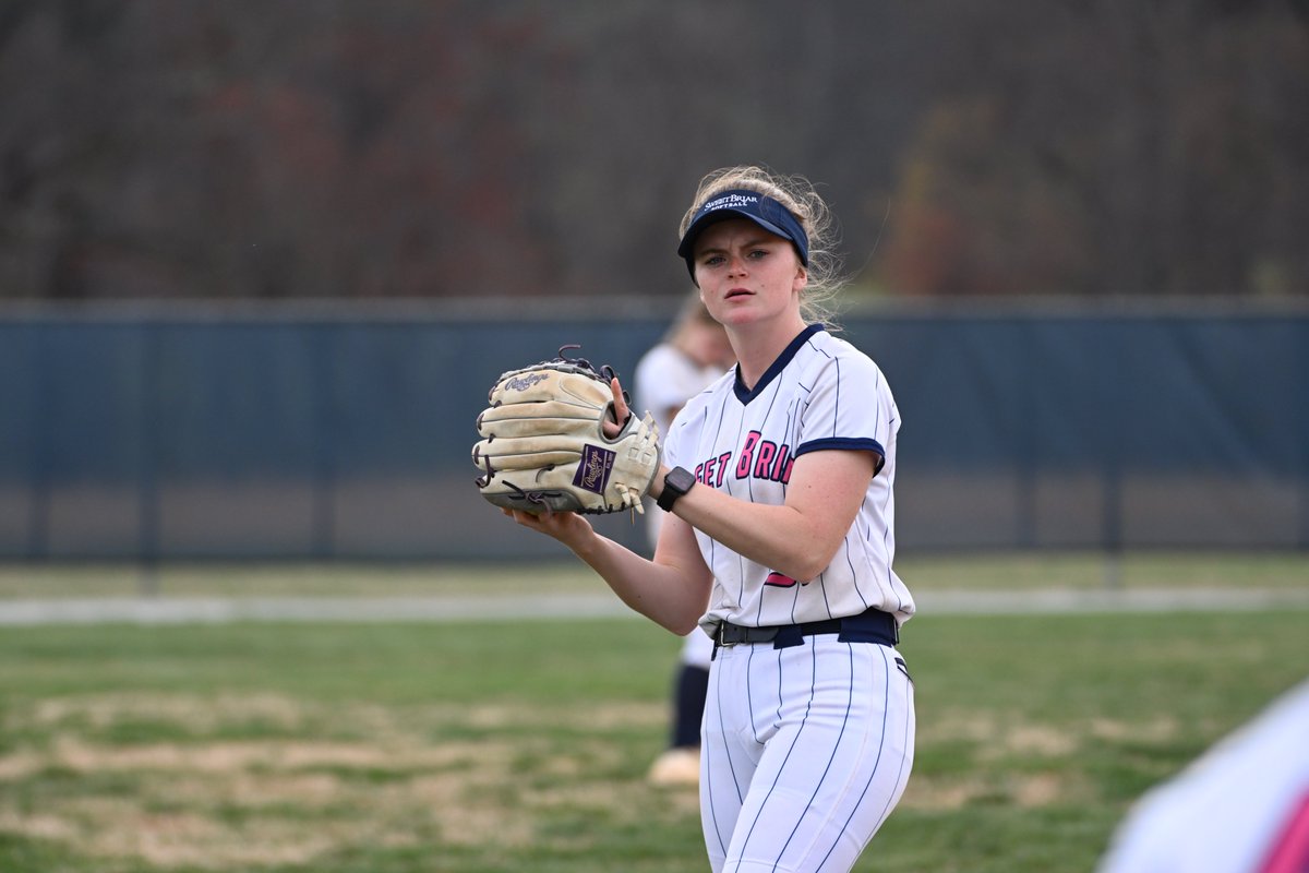 The 2025 season came to a close with today's doubleheader against No. 7 Virginia Wesleyan

📰: vixenathletics.com/news/2025/4/26…

#upupsweet | #vixenFIERCE