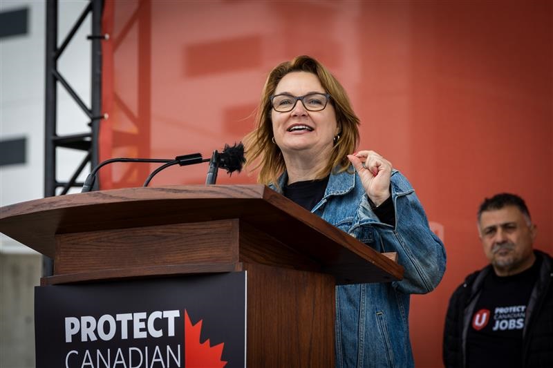 UniforTheUnion's tweet photo. The president of the @CanadianLabour, @PresidentCLC said unions must band together to fight Trump’s tariffs, which threaten to “turn Canada into America.”
“Stay loud, stay united, stay ready. Let’s show them we’re all on Team Canada. Together, we rise, together, we win.”
#canlab https://t.co/NKl3qwdFsk