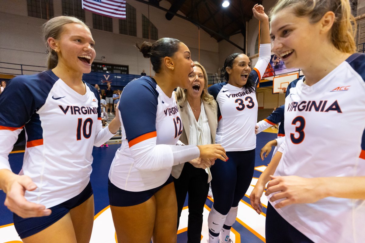 Virginia Volleyball (@uvavolleyball) on Twitter photo π£π±π²πΌ ππͺπ ππ· ππ²πΌπ½πΈπ»π
4/26/21 - <a href="/vbcoachwells/">Shannon Wells</a> was named the Head Coach of UVA Volleyball βοΈ
#GoHoos π£π±π²πΌ ππͺπ ππ· ππ²πΌπ½πΈπ»π
4/26/21 - <a href="/vbcoachwells/">Shannon Wells</a> was named the Head Coach of UVA Volleyball βοΈ
#GoHoos