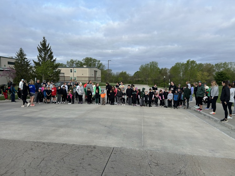What a great turn out for the Speedy Spoofhound Run this morning! Shout out to all the Bearcat athletes who showed up to race our Spoofhounds!! Mrs Jeter did a fantastic job organizing this event!!