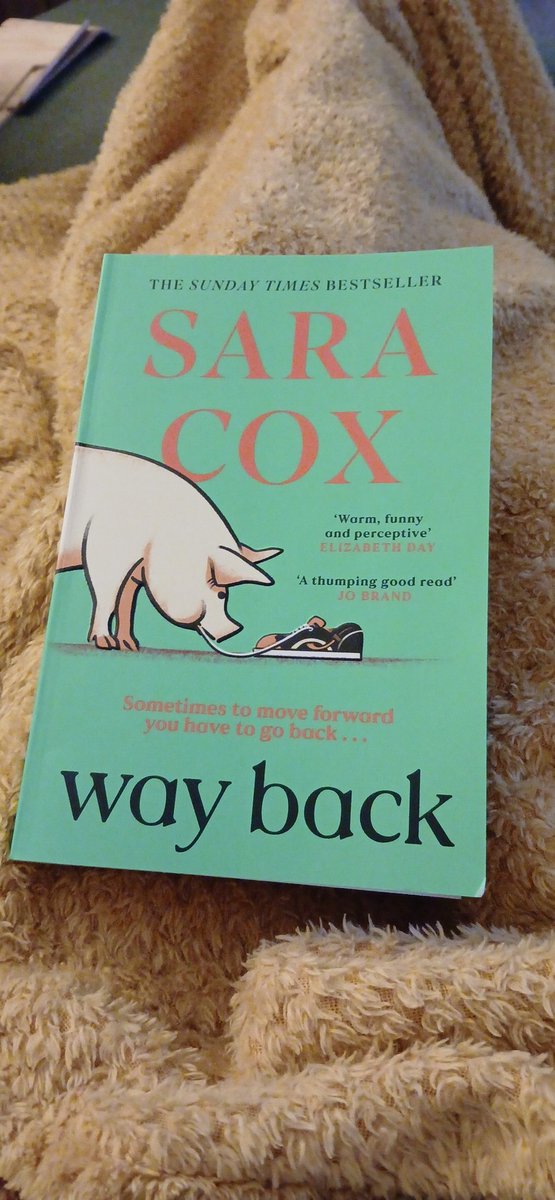Lucy Carrick tweet media