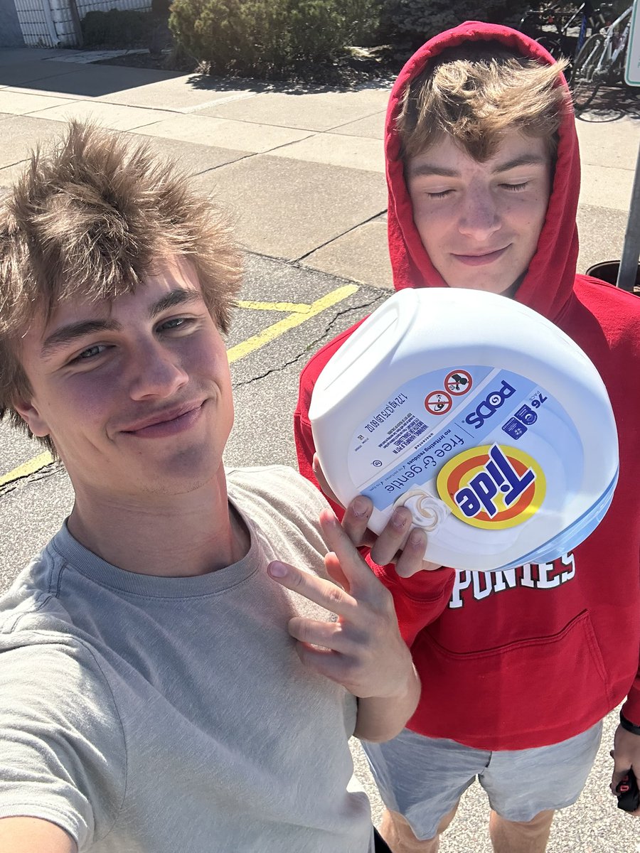 fuvk merch tweet media