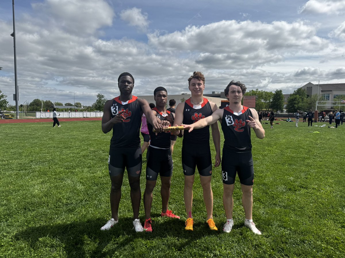 4x200 champs!  IL 3A #2

~1:28.35~

Ruffin-Wilson-Lakatos-Wahl