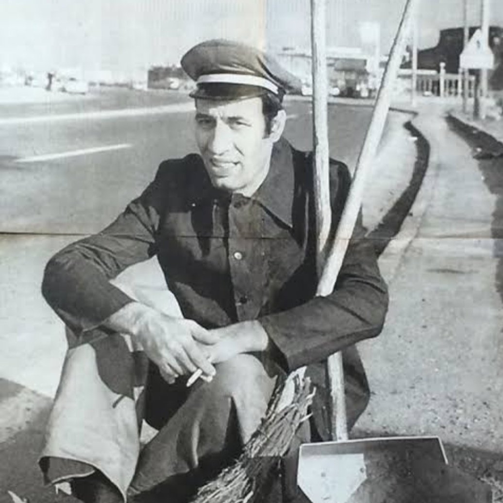 İnsan onuruna yakışmayan
Belediyelerde
Hileli imtiyazlı şirket modeli
Derhal bitirilmeli
Belediye şirket işçilerine
Hakları olan
Eşit işe eşit ücret 
İş güvenceli KADRO
Tüm özlük hakları ile birlikte
Verilmeli
2018 e kadar geriye dönük hakları verilmeli
1Mayısda TaşeronBitsin