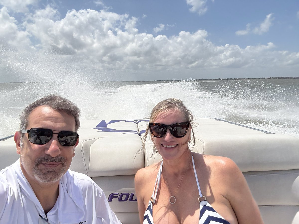 PowerPeteB's tweet image. First run of the season, gett’n her ready and shaking her down for Orange Beach FPC poker run next week!!  Let’s go! #wegone #Fountainboats #fastech #gofast