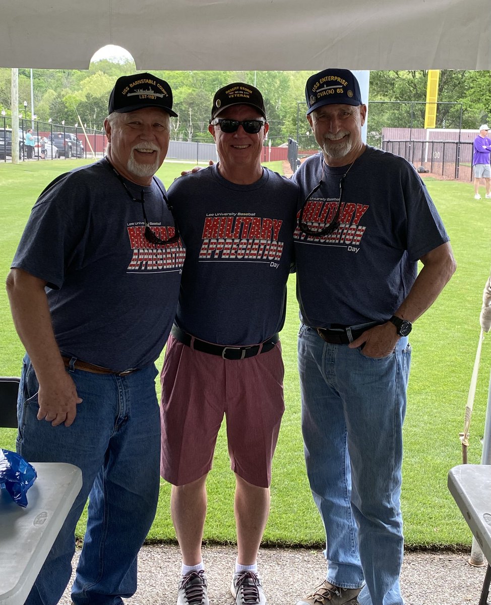 Honored to be part of Lee Baseball's Military Appreciation Day! Sharing stories with fellow veterans reminds us of the courage and sacrifice that defend our freedoms. Big thanks to Coach Brew and the team for their heartfelt tribute. 🇺🇸⚾ #MilitaryAppreciationDay #LeeBaseball