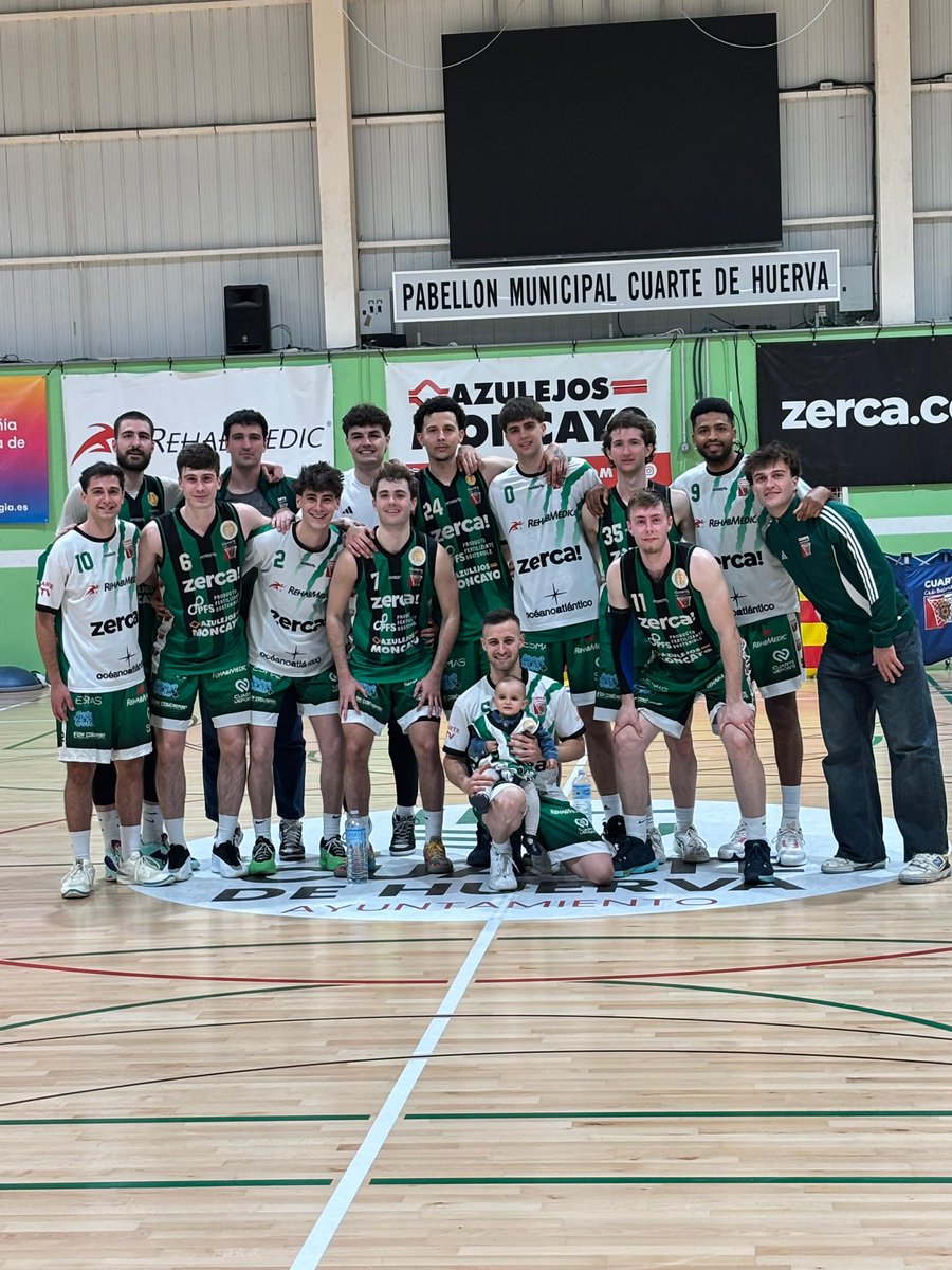 CBCuarte's tweet photo. Equipazo🙌 Siempre contigo Iker https://t.co/zmXz7OpWGK