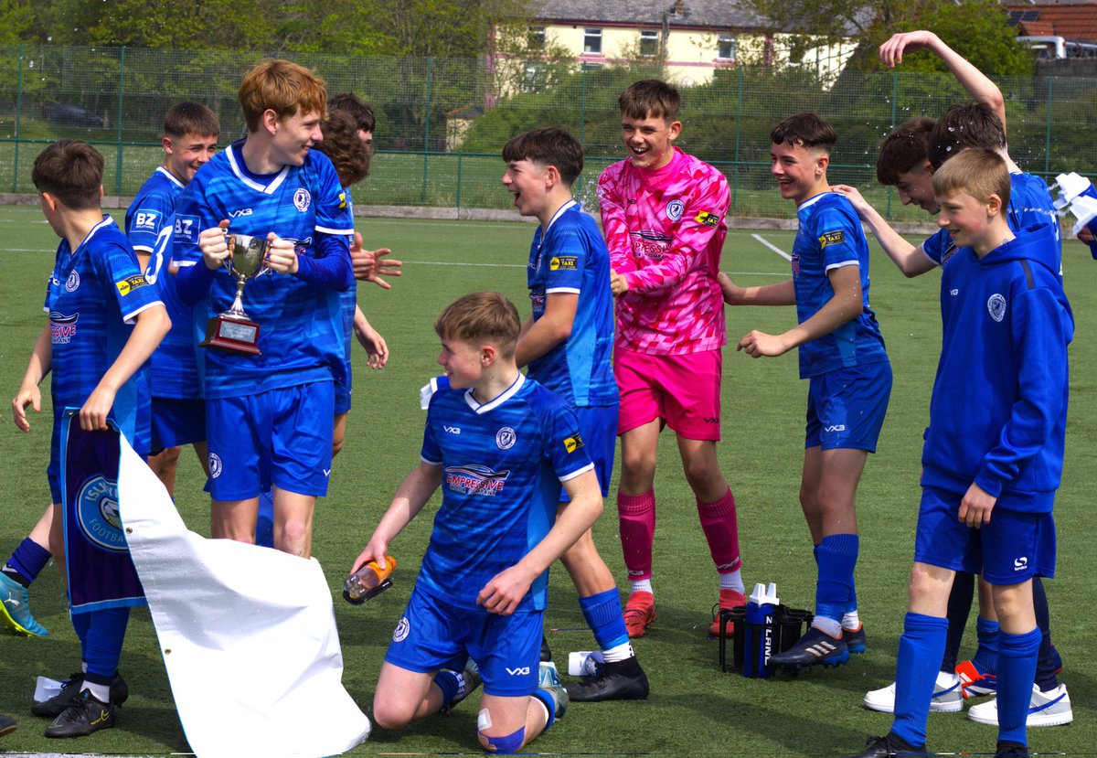 AberBluebirdsFC's tweet photo. Proud of our under 14s who were today crowned league champions 🏆

Thoroughly deserved @Mivland @linealex3 👏🏻💙 https://t.co/nsMjYlipWp