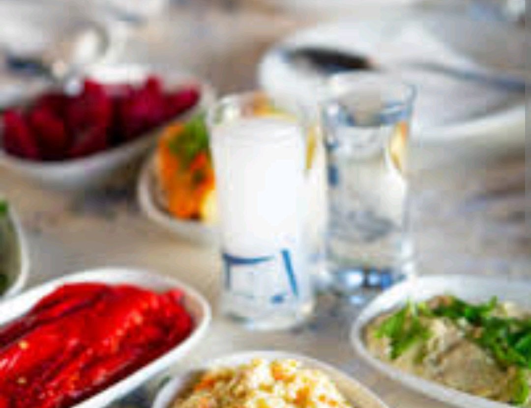 #bursa #alone

Bi sebep olmasına gerek yok da yanlızda gitmiyor hani