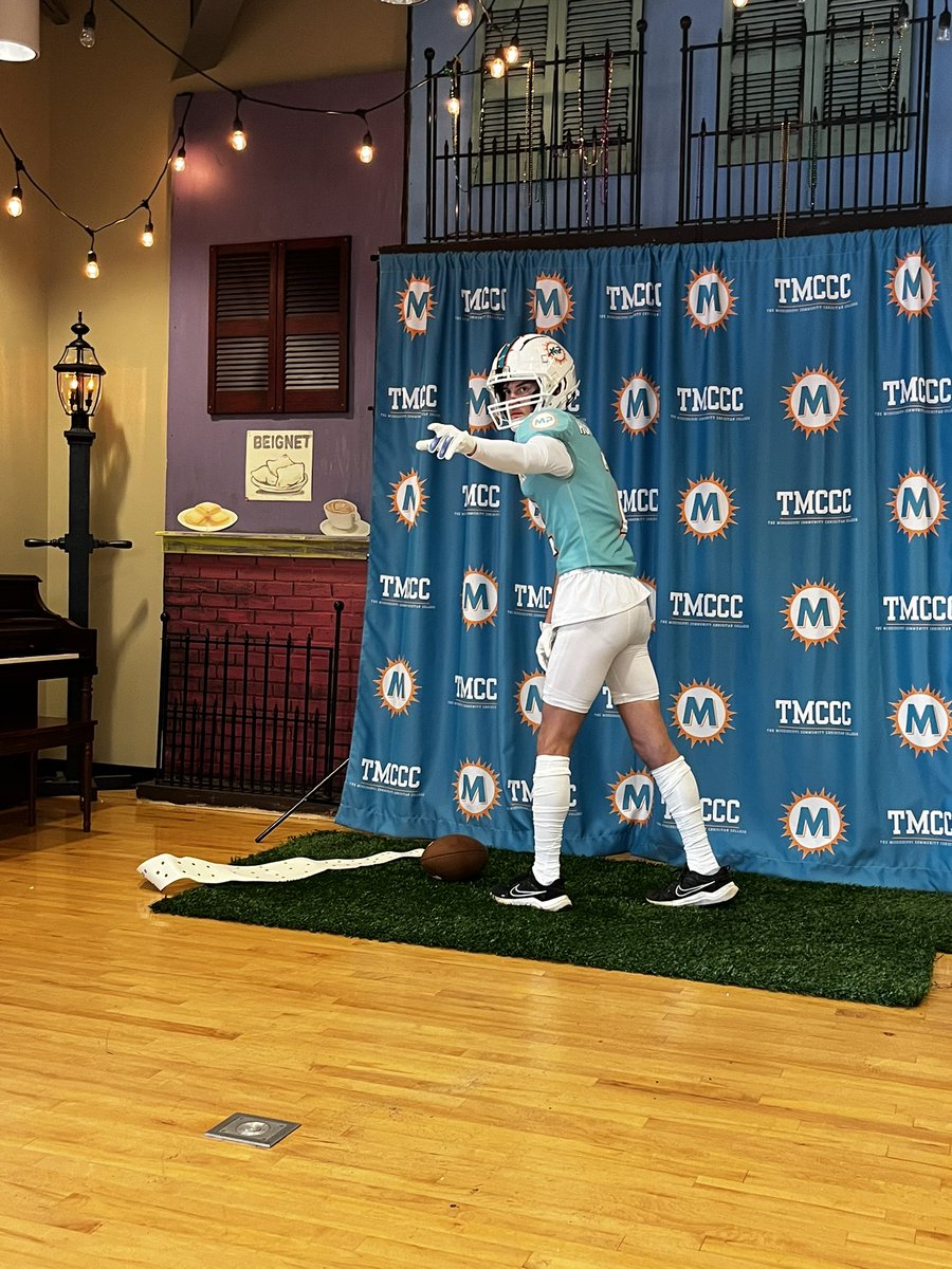 Had a great visit with <a href="/TMCCCOLLEGE/">The Mississippi Hurricanes</a> Hoping for more with them!