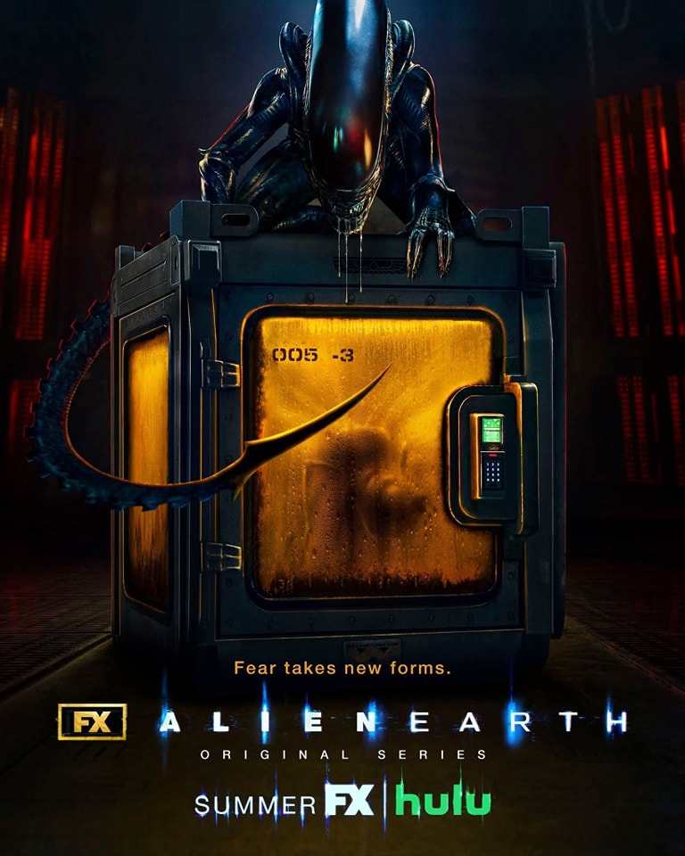 En este Alien Day les compartimos el póster de #AlienEarthFX, una serie escrita y dirigida por Noah Hawley, basada en la franquicia Alien. Ambientada 2 años antes de la película original de 1979, la serie funcionará como una precuela que expandirá el universo de la saga.