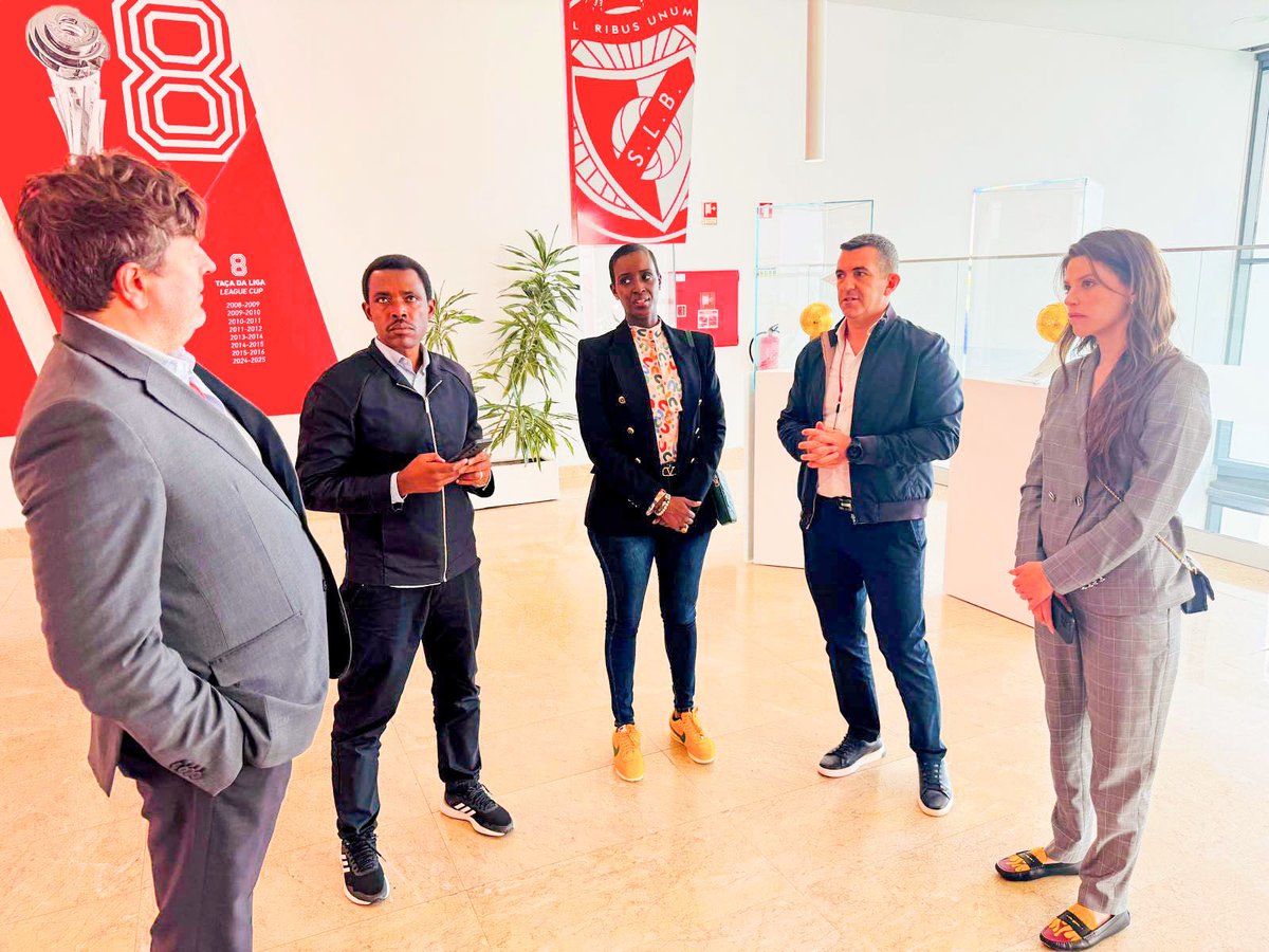 Rwanda_Sports's tweet photo. 🇷🇼🤝🇵🇹 Minister  @nmukazayire   & Acting DG. of  Sports Infrastructure Development and Management Protegène MASHAMI are in Portugal for a special visit hosted by @SLBenfica .

Through the Tony Football Excellence Program, the visit aims to strengthen ties, explore elite youth development & sports infrastructure models, and position Rwanda as a strategic partner for European clubs investing in Africa.

#RwandaSports #SportsDevelopment #SLBenfica #SportsDiplomacy