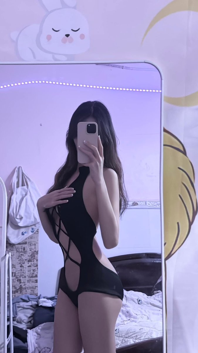 這麼晚了！！

我應該才是熬夜第一名吧 哈哈~