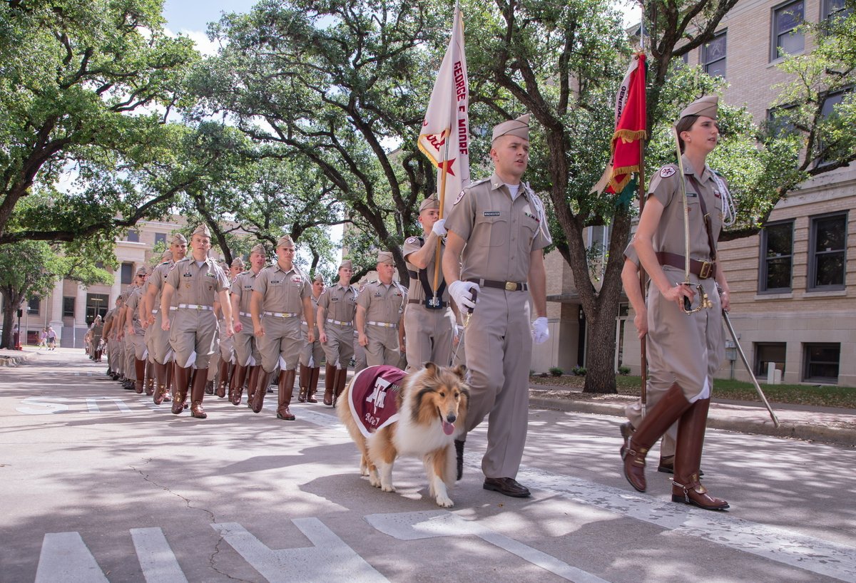 reveille's tweet image. The end of an era and the start of a new one! Final Review is all about passing the leash (literally). Seniors take their final steps on the Quad and underclassmen step up to lead in the @AggieCorps.