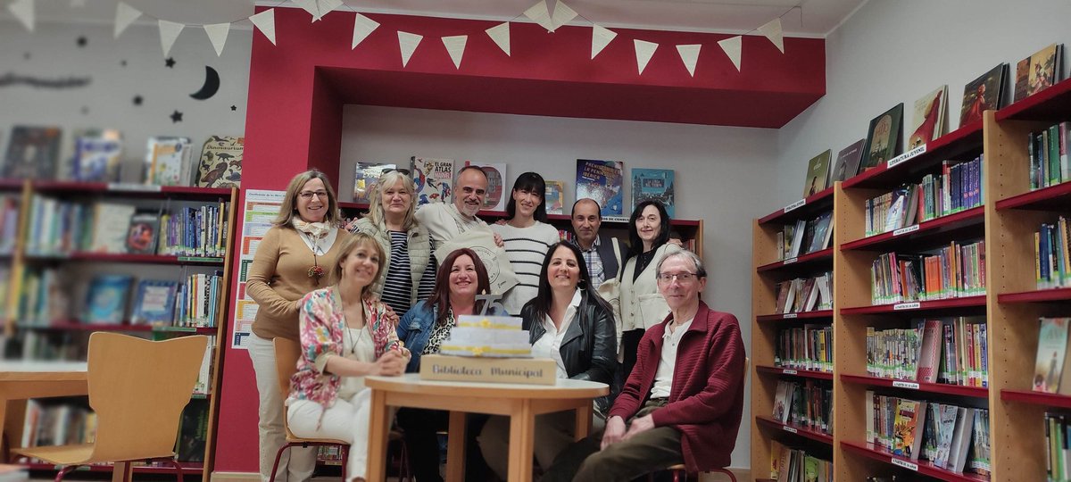 Asociación Profesionales de Bibliotecas de Burgos tweet media
