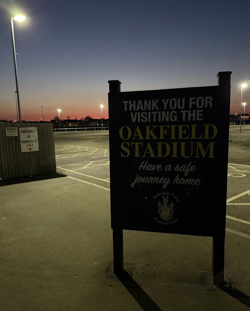 MELKSHAMTOWNFC's tweet photo. Finally, the Club would like to thank every single player that put on the 🖤💛 the Management/Coaching Staff to the kit men. All the Ground Staff and volunteers which are too many to mention. @Starsphinx_Pics also. Have a great summer everyone. 

Oh can somebody turn the lights off!