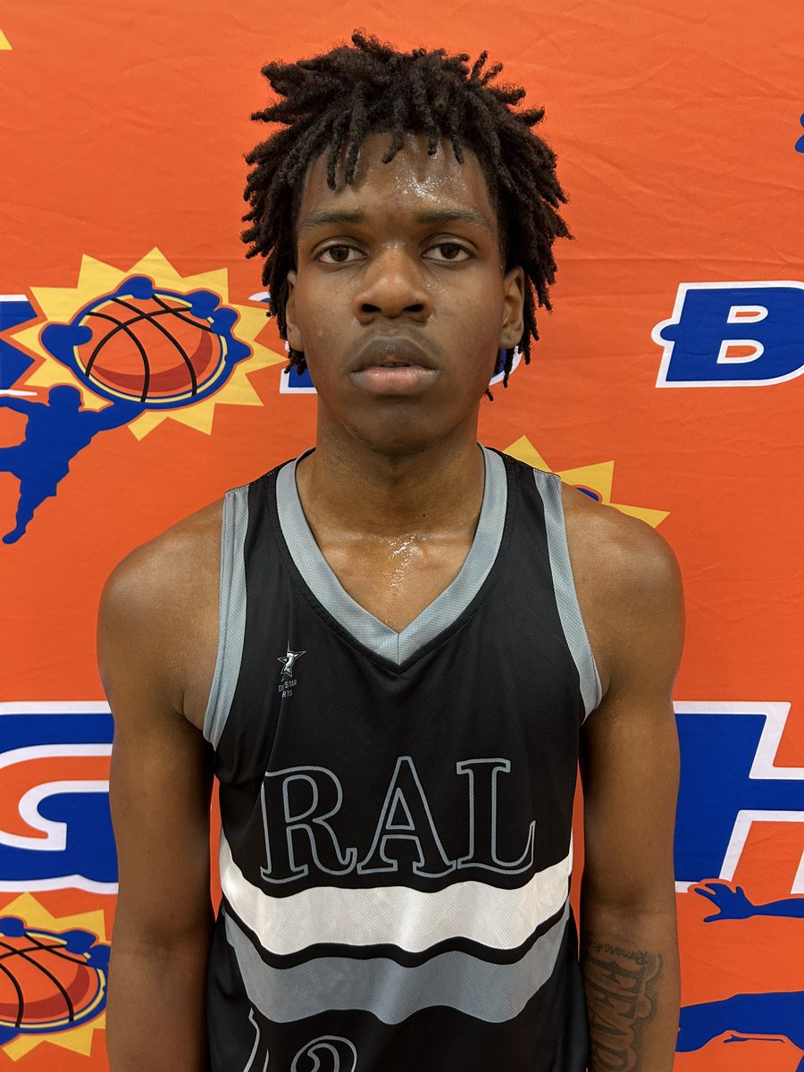 BigShotsGameMVP's tweet photo. #Bigshots #CarolinaChallenge 

16U

Team Pressure 910 - 66
Ayvan Redie - 16

Team Raiders 2027 - 46
Tre Brite - 10 https://t.co/8nJeRj0qM0