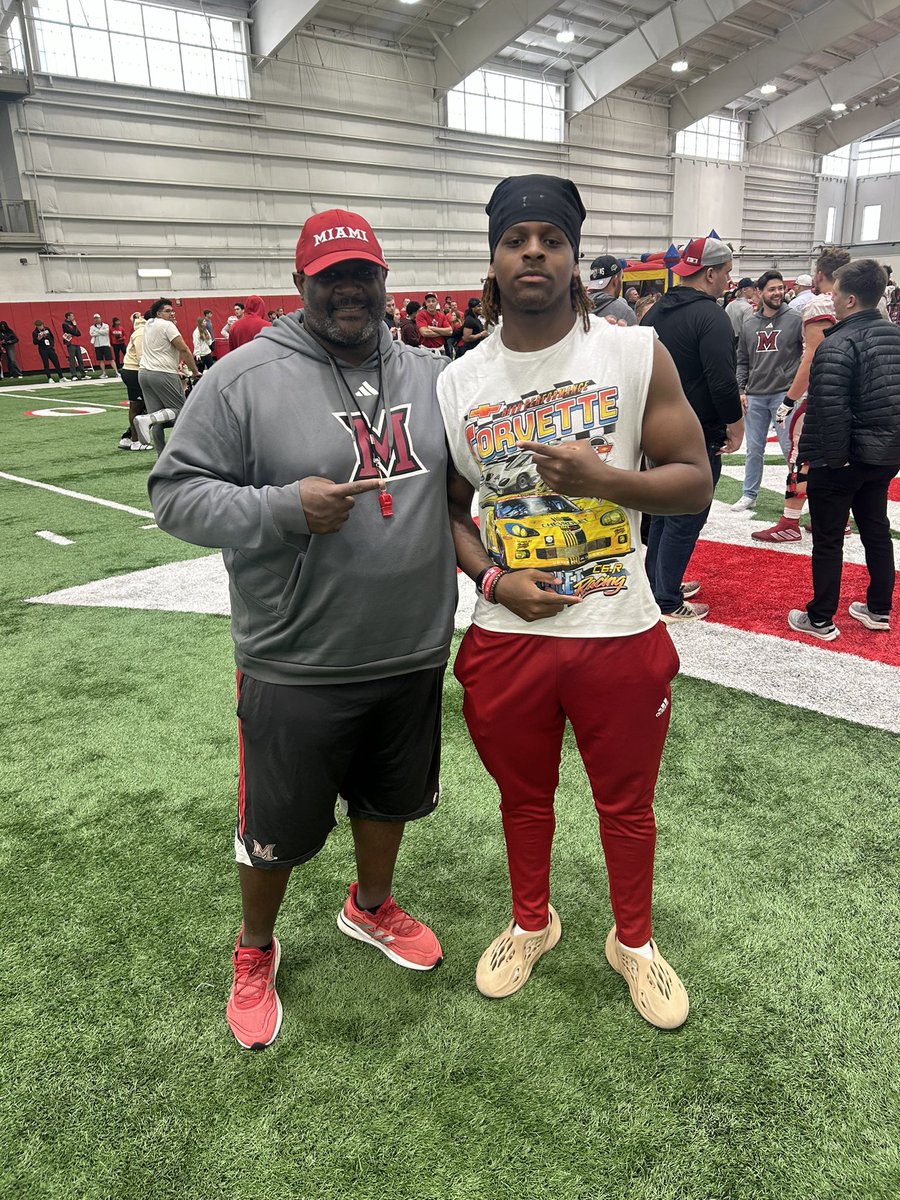 BryceBrewster30's tweet image. Just had an amazing time back in Miami OH for their spring game Can't wait to see everyone again! Futurehome? @CoachBrown_DL @CoachTy_1