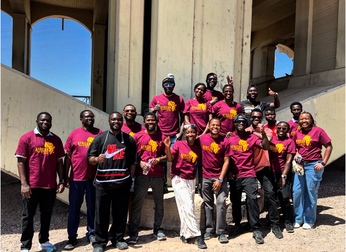 keeptempebtfl's tweet image. 🌎 Earth Month Finale Cleanup at Tempe Town Lake! 🌿

This Saturday, April 26th, Keep Tempe Beautiful wrapped up our Earth Month celebration with an amazing final cleanup at Tempe Town Lake — and what a way to finish strong!

💪 Our Impact:
•264 volunteers
•319 hours of…