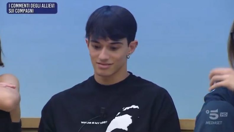 Scusate, ma dopo l’ultimo daytime non riesco più a vedere Francesco con gli stessi occhi. #amici24