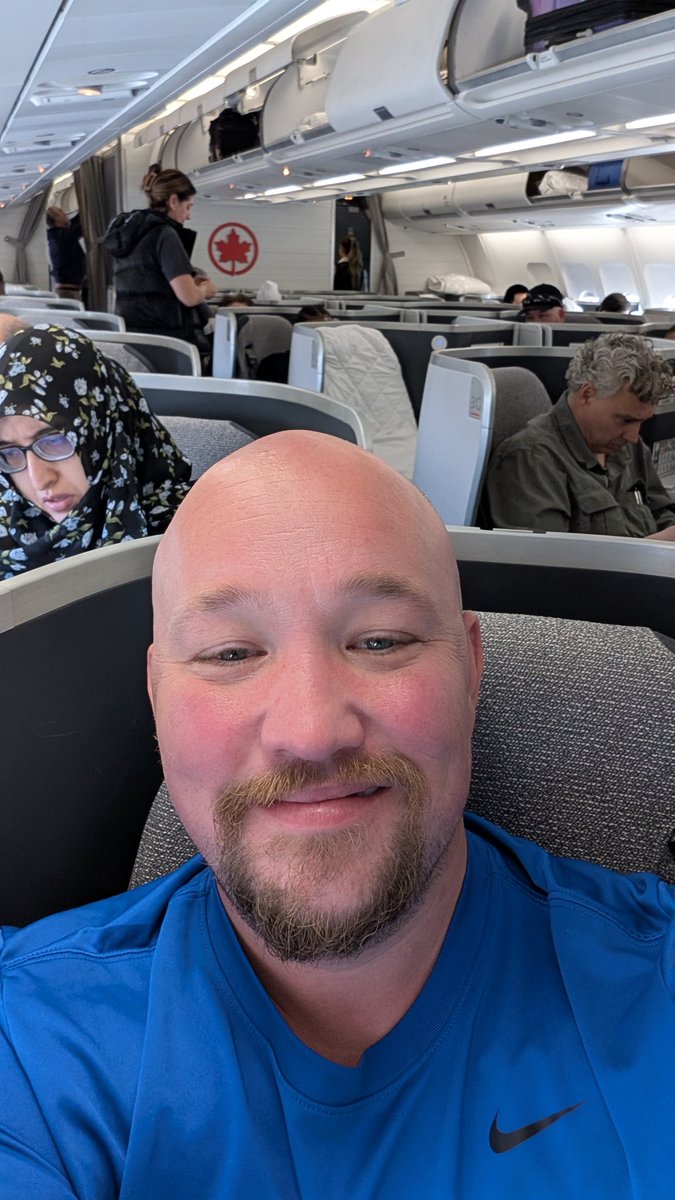 The Pleb 🌍 Reporter tweet media