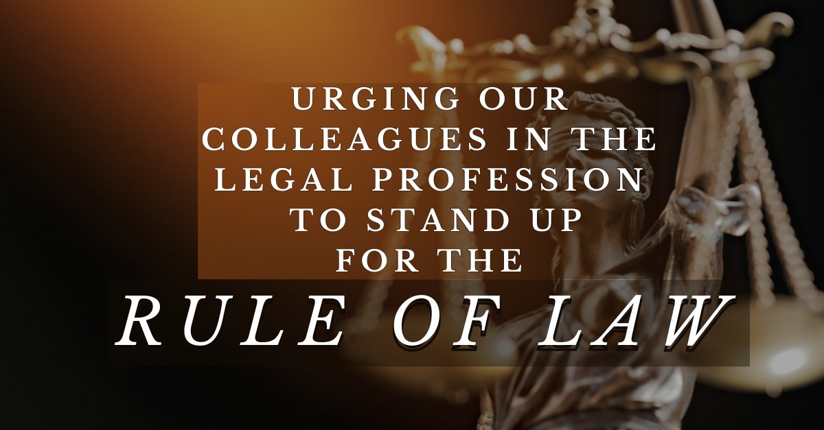 Lawyers swear to uphold the #Constitution as the bedrock of 🇺🇸 democracy
Thurs., May 1⃣, we reaffirm our values as #lawyers before our colleagues, before the #courts surrounding Foley Park, and before Hon. Wan who will administer our #oath
No one is above the law.
#LawDayofAction