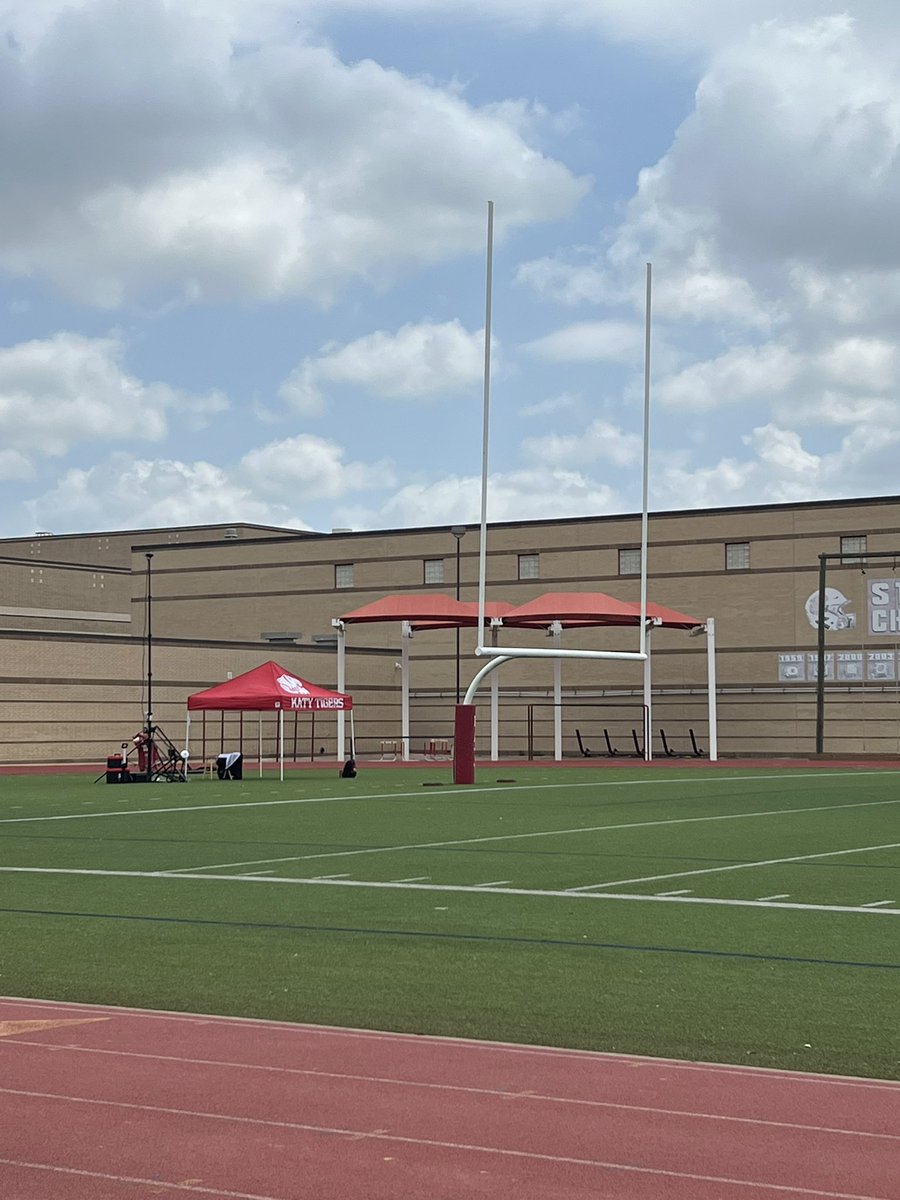 Great day at Katy showing off SkyCoach replay! Thanks to the teams who came out for our in-person demo and to the Tigers for hosting us! Join the best — get SkyCoach today.
