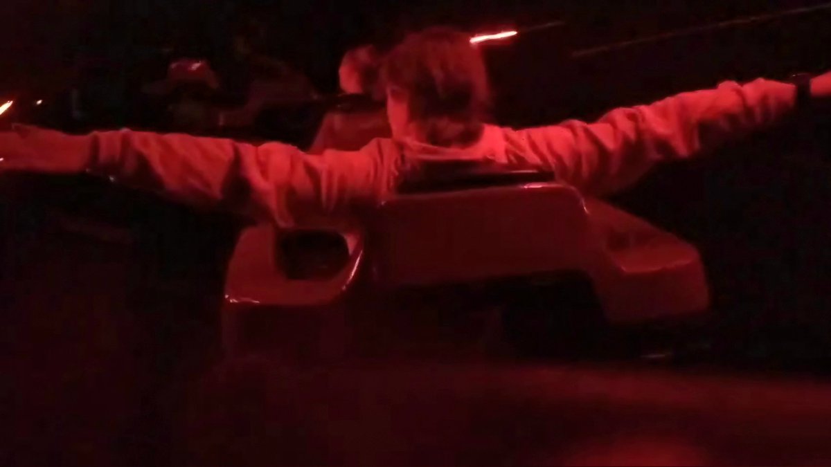 naomischouten1's tweet photo. Genieten in mijn favoriete attractie revolution π’ππ vanmiddag in @bobbejaanland #bobbejaanland #revolutionfan #abonnementhouder https://t.co/2WWZNpnuyx